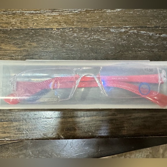 ZREADERS +1.50 w/Anti-Glare-
Blue Blocking Lenses - Picture 2 of 6